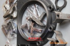 吉海KRD5142TQX護(hù)欄清洗車用的康明斯ISDe180 30發(fā)動機(jī)的配件及大修