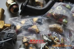 宏圖HT5192XQY爆破器材運(yùn)輸車(chē)用的康明斯EQB210-20發(fā)動(dòng)機(jī)的保養(yǎng)及配件