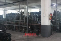 恒康HHK5140XXH救險(xiǎn)車(chē)用的康明斯ISDe180 40發(fā)動(dòng)機(jī)的大修及配件