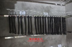 福田BJ5258VLPJB-1平板運輸車用的濰柴WP10.270E32發(fā)動機的保養(yǎng)及配件
