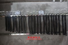 運力LG5241CSC倉柵式運輸車用的康明斯ISDe285 30發(fā)動機的修理及配件