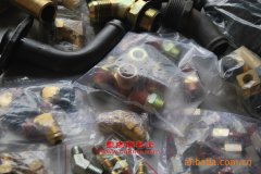 中潔XZL5250GFLA1粉粒物料運(yùn)輸車用的康明斯C260 20發(fā)動機(jī)的保養(yǎng)及配件