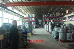 炎帝SZD5160TPBE4平板運(yùn)輸車用的康明斯ISDe180 40發(fā)動(dòng)機(jī)的配件及大修