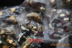 賽特HS6739客車用的玉柴YC4D130-20發(fā)動(dòng)機(jī)的配件及維修