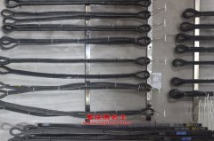 宇威YW5160ZGH自卸式固體物料回收車用的濰柴WP10.270發(fā)動機的大修及配件