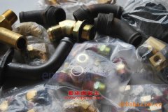 廣環(huán)GH5160ZLJ自卸式垃圾車用的濰柴WD615.56發(fā)動(dòng)機(jī)的修理及配件