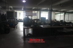 駿通JF3310SD366QU78自卸汽車用的康明斯ISME308 30發(fā)動機(jī)的配件及修理